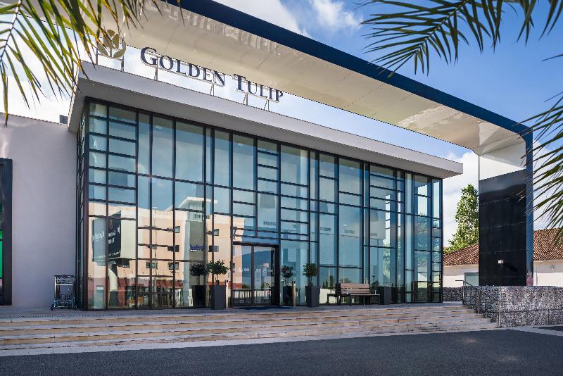ויטרולה Holiday Inn - Marseille Airport By Ihg מראה חיצוני תמונה